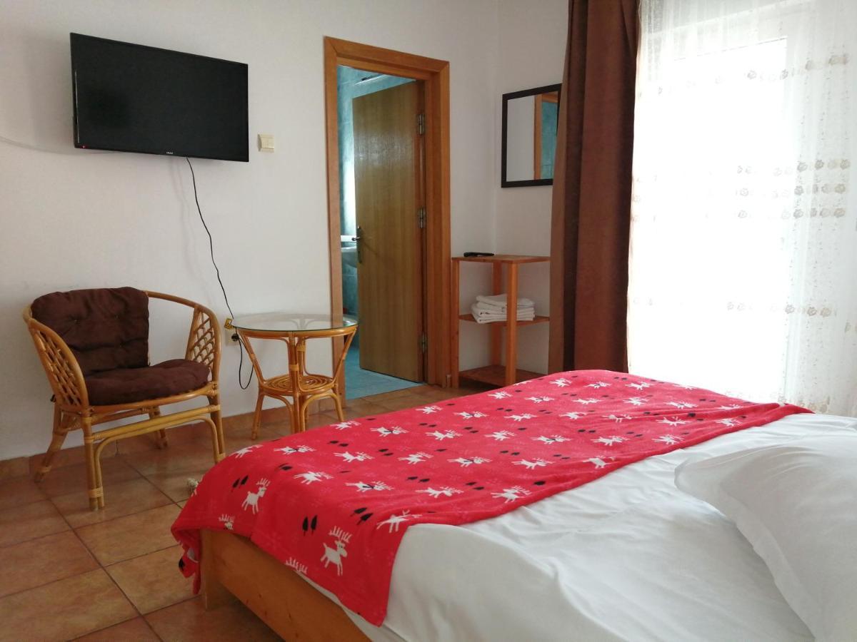 Casa Zura Ξενοδοχείο Buşteni Εξωτερικό φωτογραφία
